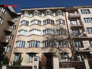 Pronájem bytu 1+kk, Praha - Vinohrady, Hradešínská, 24 m2