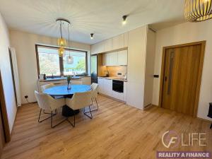 Prodej bytu 3+kk, Vrchlabí, Jos. Šíra, 57 m2