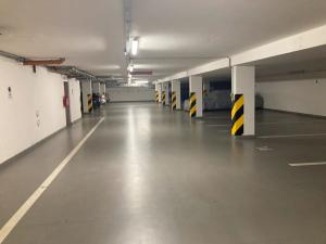 Pronájem bytu 2+kk, Praha, Štúrova, 57 m2