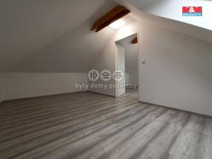 Pronájem bytu 2+kk, Olomouc - Holice, Hanácká, 35 m2