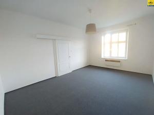 Pronájem bytu 2+kk, Olomouc, Šmeralova, 43 m2