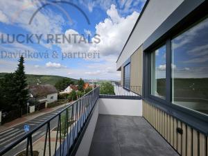 Pronájem bytu 1+kk, Praha - Velká Chuchle, Na hvězdárně, 36 m2