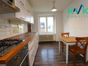 Pronájem bytu 2+1, Karlovy Vary, Jiráskova, 62 m2
