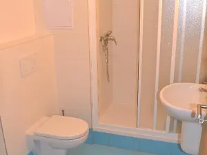 Pronájem bytu 1+kk, Praha - Hostivař, Fojtova, 34 m2