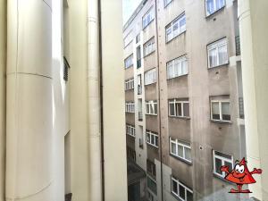 Pronájem kanceláře, Praha - Nové Město, Štěpánská, 63 m2