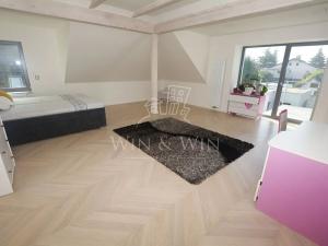 Pronájem rodinného domu, Praha - Vinoř, Chvojenecká, 417 m2