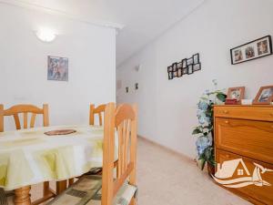 Prodej bytu 3+kk, Torrevieja, Španělsko, 58 m2
