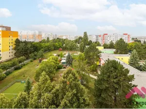 Prodej bytu 1+kk, Praha - Řepy, Bazovského, 35 m2