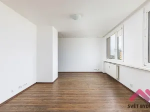 Prodej bytu 1+kk, Praha - Řepy, Bazovského, 35 m2