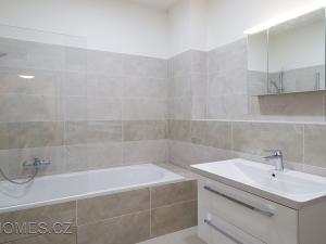 Pronájem kanceláře, Praha - Nusle, Petra Rezka