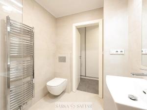 Pronájem bytu 3+kk, Praha - Smíchov, U dvou srpů, 63 m2