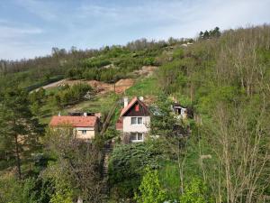 Prodej pozemku pro bydlení, Ivančice, Hřbitovní, 2409 m2