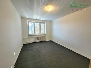 Pronájem bytu 3+1, Křenovice, Na Nivě, 68 m2