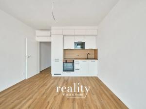 Pronájem bytu 1+kk, Znojmo, Jarošova, 30 m2