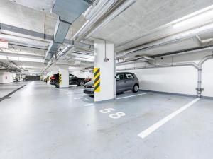 Pronájem bytu 4+kk, Praha - Vysočany, Svatošových, 126 m2