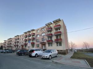 Pronájem bytu 2+1, Hrušovany u Brna, Sídliště, 61 m2