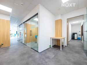 Prodej obchodního prostoru, Pardubice, Na Spravedlnosti, 200 m2
