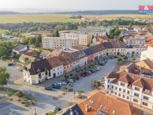 Pronájem obchodního prostoru, Kralovice, nám. Osvobození, 80 m2