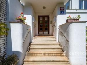 Prodej bytu 3+1, Praha - Smíchov, U Malvazinky, 89 m2