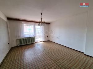 Prodej obchodního prostoru, Píšť, 180 m2