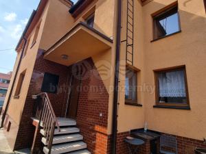 Prodej obchodního prostoru, Píšť, 180 m2