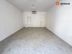 Pronájem obchodního prostoru, Ostrava, Přívozská, 26 m2