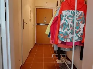 Pronájem bytu 1+kk, Praha - Břevnov, Šlikova, 26 m2