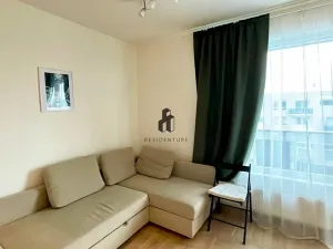 Pronájem bytu 1+kk, Praha - Hloubětín, Waltariho, 34 m2
