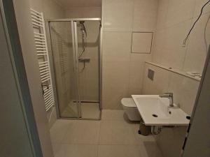 Pronájem bytu 2+kk, Dobříš, Na Čihadlech, 45 m2