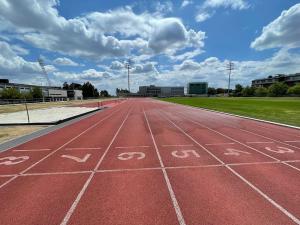 Pronájem bytu 2+kk, Praha - Břevnov, Šlikova, 47 m2
