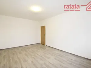Pronájem bytu 3+1, Klášterec nad Ohří, Královéhradecká, 67 m2