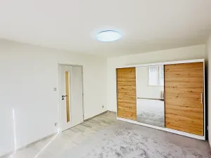 Pronájem bytu 1+1, Hradec Králové, 33 m2