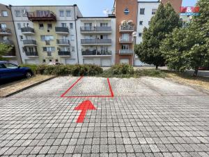 Pronájem bytu 1+kk, Plzeň - Doubravka, Moravská, 44 m2