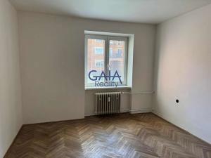 Prodej bytu 3+1, Hodonín, J. Suka, 82 m2