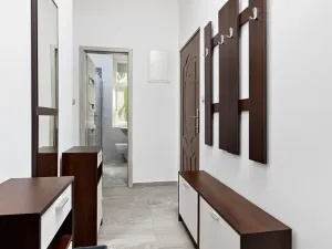 Prodej bytu 1+1, Mariánské Lázně, Anglická, 33 m2