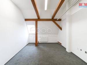 Pronájem bytu 3+1, Šternberk, ČSA, 110 m2
