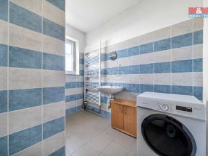 Pronájem bytu 2+1, Poběžovice, Nádražní, 65 m2