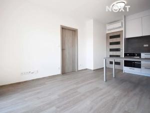 Pronájem bytu 2+kk, Břeclav, Břetislavova, 37 m2