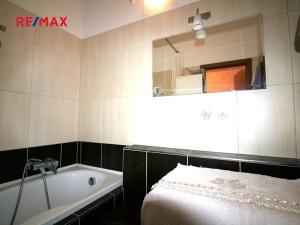 Pronájem bytu 3+kk, Praha - Horní Počernice, Dandova, 59 m2