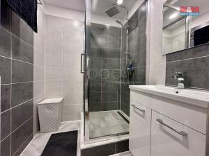 Prodej bytu 2+1, Ostrava, Aviatiků, 56 m2