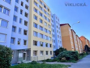 Pronájem bytu 1+kk, Praha - Čimice, Křivenická, 36 m2