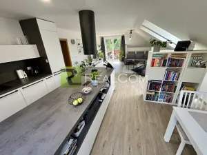 Prodej bytu 3+kk, Nižbor, V Hamburku, 102 m2