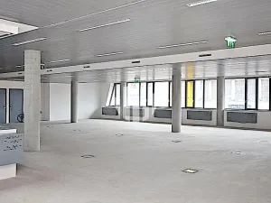 Pronájem kanceláře, Praha - Smíchov, Nádražní, 539 m2