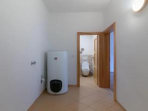 Prodej bytu 3+1, Praha, Zenklova, 76 m2