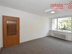 Pronájem bytu 2+1, Chomutov, Dřínovská, 61 m2