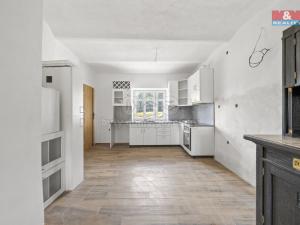 Prodej chalupy, Broumov - Velká Ves, Kladská, 260 m2
