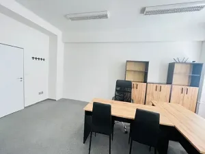 Pronájem kanceláře, Šumperk, Dr. E. Beneše, 21 m2