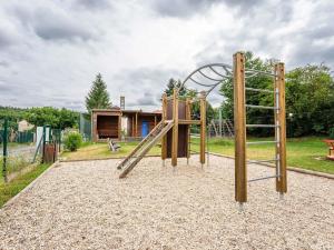 Prodej rodinného domu, Kamenice, Safírová, 800 m2