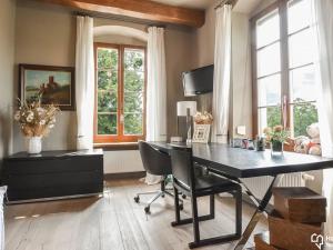 Prodej vily, Velký Týnec, U kaple, 300 m2