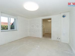 Prodej rodinného domu, Horní Jelení, Dvorská, 110 m2